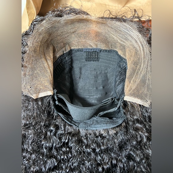 HD lace curly wig - Picture 6 of 7